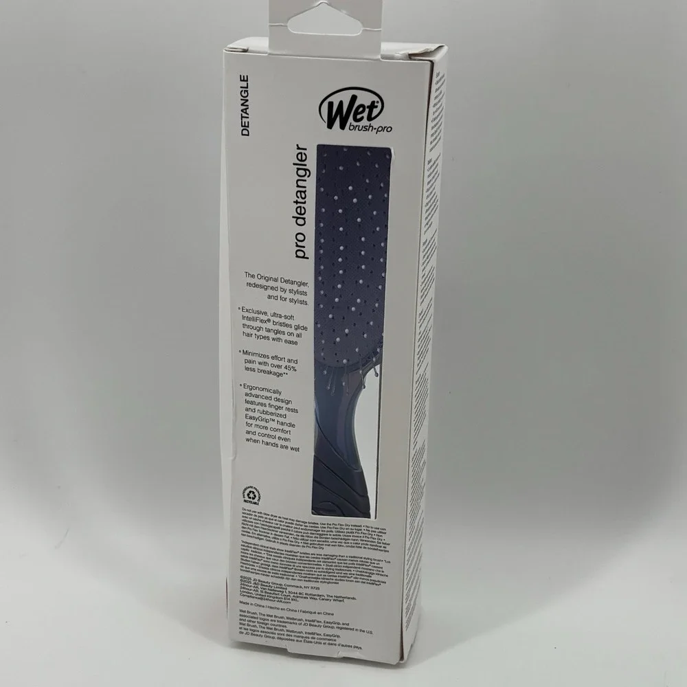 The Wet Brush wet brush